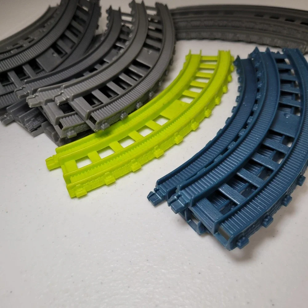 Thomas‎ Train Mixed Curve Replacement Track Pieces Gray Blue Neon